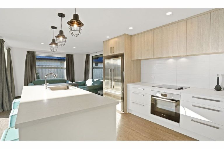 Photo of property in 1 Fry Place, Rolleston, 7614