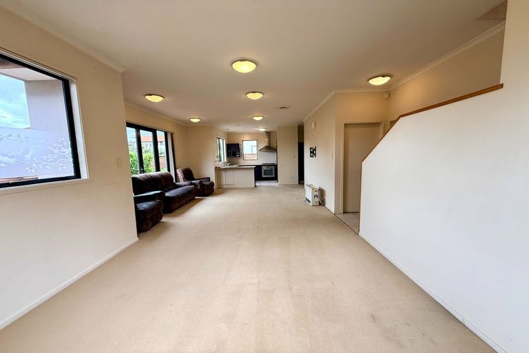 Photo of property in 46 Greenbough Lane, Greenhithe, Auckland, 0632