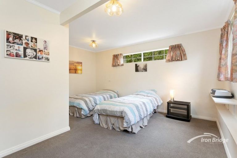 Photo of property in 1/18 Coroglen Avenue, Birkenhead, Auckland, 0626