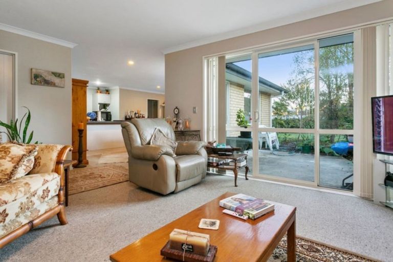 Photo of property in 20 Madison Street, Cambridge, 3434