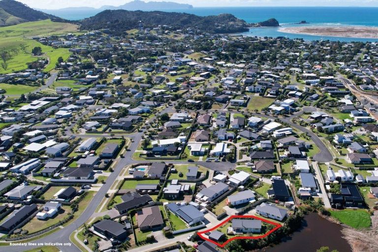 Photo of property in 11 Northcoast Place, Mangawhai Heads, Mangawhai, 0505