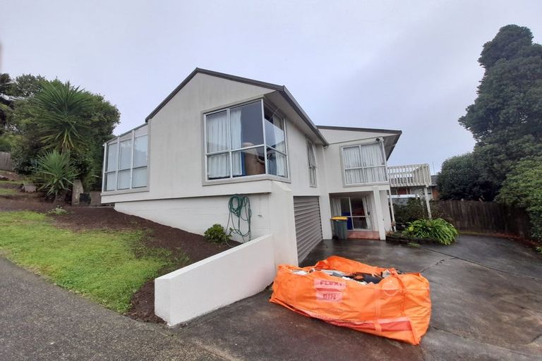 Photo of property in 23 Glamorgan Drive, Torbay, Auckland, 0630
