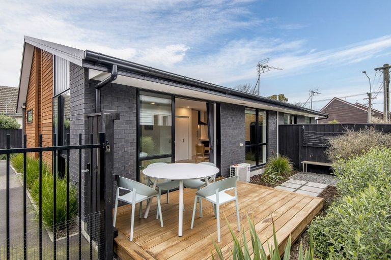 Photo of property in 2/407 Hereford Street, Linwood, Christchurch, 8011