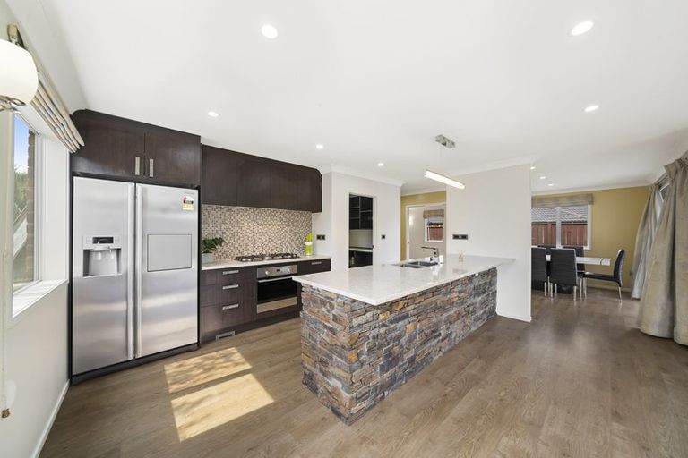 Photo of property in 42 Castellina Drive, Karaka, Papakura, 2113