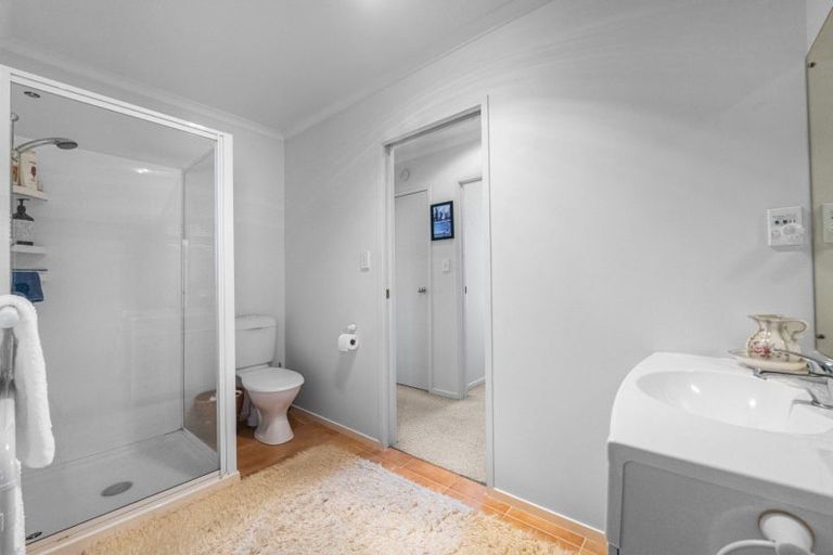 Photo of property in Cotswold Court, 2/8 Cheyne Road, Pyes Pa, Tauranga, 3112