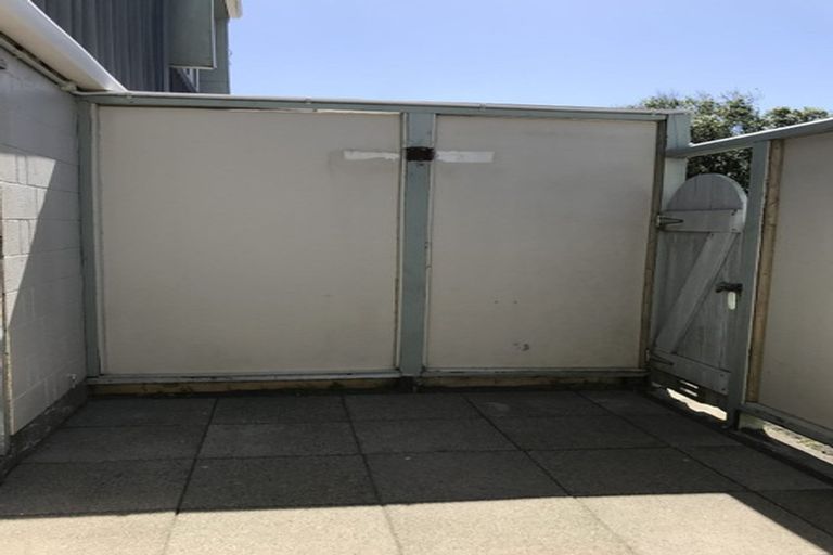 Photo of property in Paddington Apartments, 13/15u Mckinley Crescent, Brooklyn, Wellington, 6021