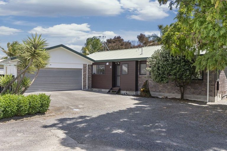 Photo of property in 11 Emery Place, Papamoa Beach, Papamoa, 3118