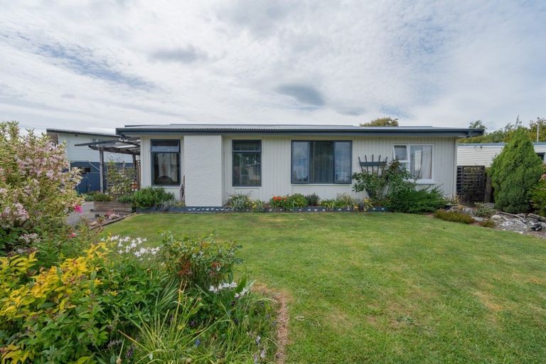 Photo of property in 32 Pompolona Street, Te Anau, 9600