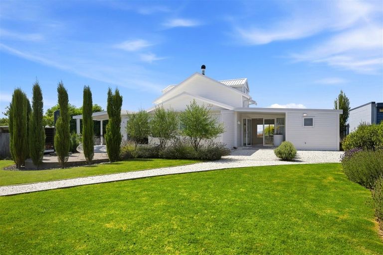 Photo of property in 9 Trewavas Street, Motueka, 7120
