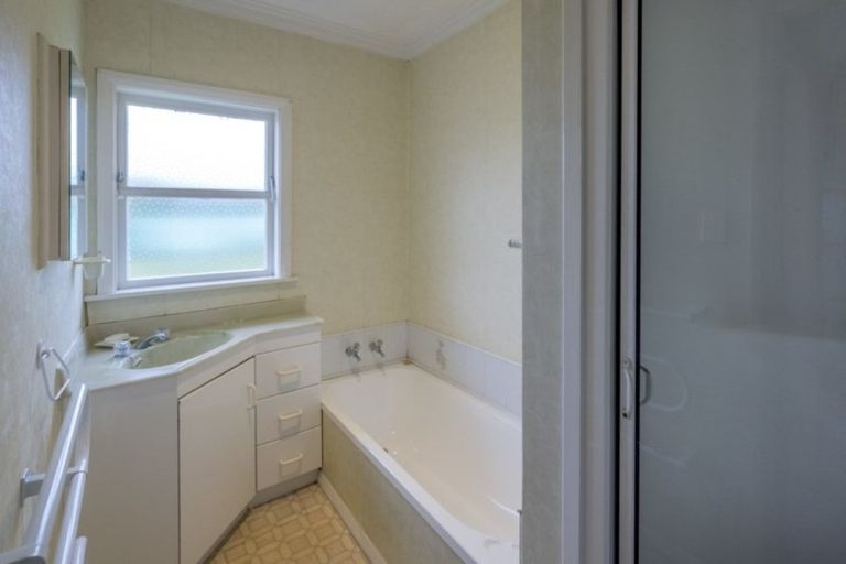 Photo of property in 46 George Street, Levin, 5510