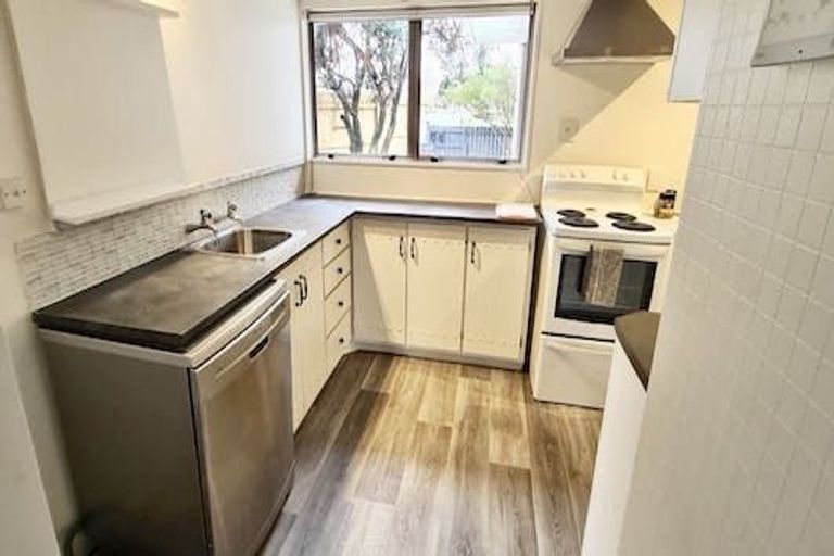 Photo of property in 586a Pioneer Highway, Highbury, Palmerston North, 4412