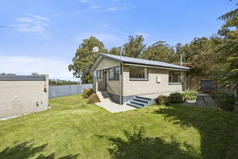 Photo of property in 156 Brockville Road, Brockville, Dunedin, 9011