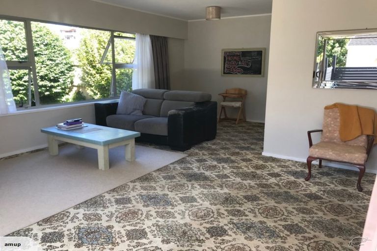 Photo of property in 53 Marellen Drive, Red Beach, 0932