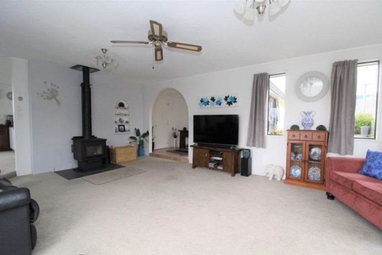 Photo of property in 8 Grace Street, Waimate, 7924