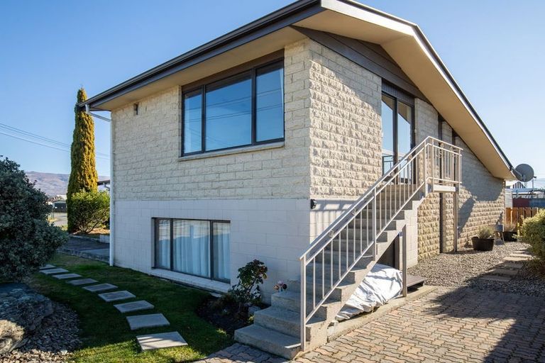 Photo of property in 13 Winston Place, Alexandra, 9320