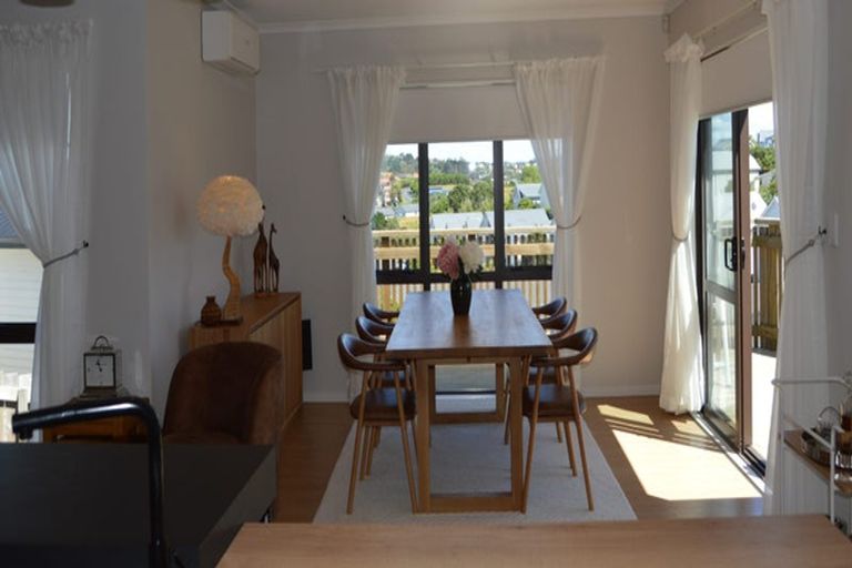 Photo of property in 25 Whale Bay Rise, Gulf Harbour, Whangaparaoa, 0930