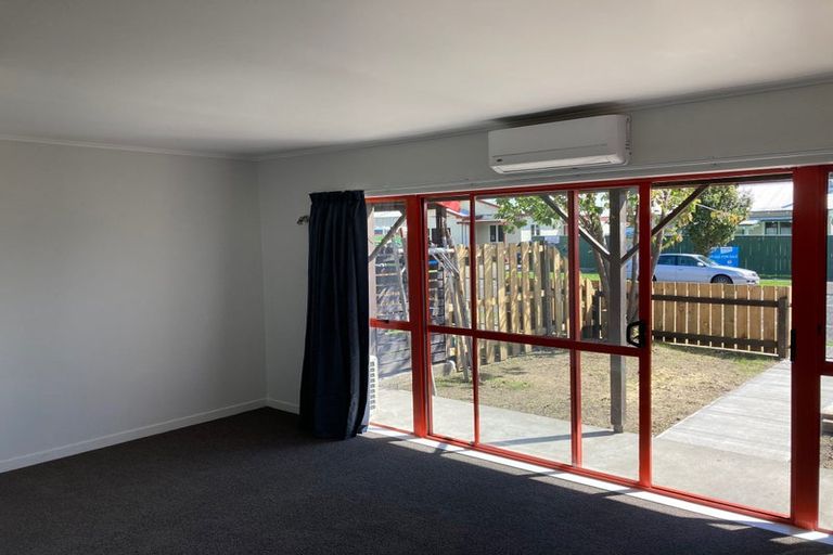 Photo of property in 619 Miller Street, Hastings, 4122