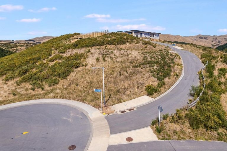 Photo of property in 1 Stunsail Lane, Whitby, Porirua, 5024