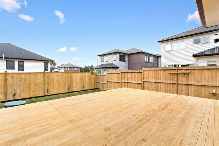 Photo of property in 25 Carrygawley Road, Flat Bush, Auckland, 2019