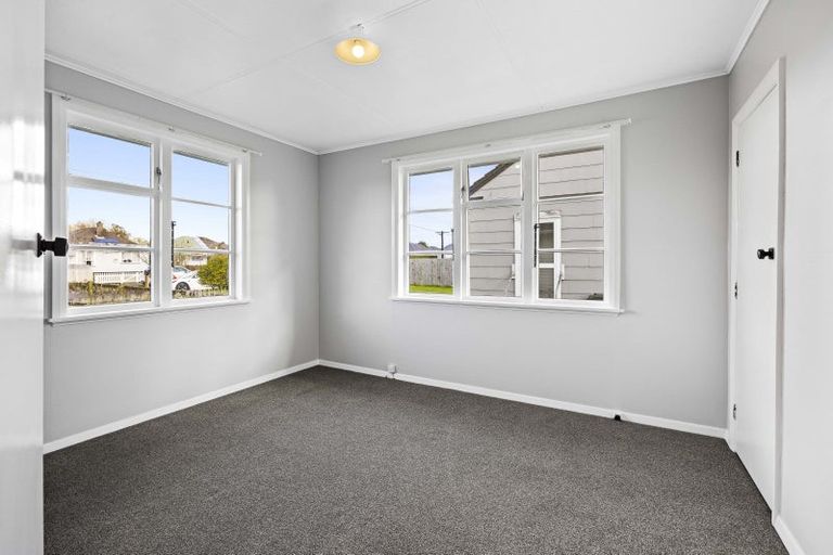 Photo of property in 14 Ajax Street, Stratford, 4332