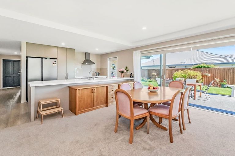 Photo of property in 47 Navy Loop, Rolleston, 7614