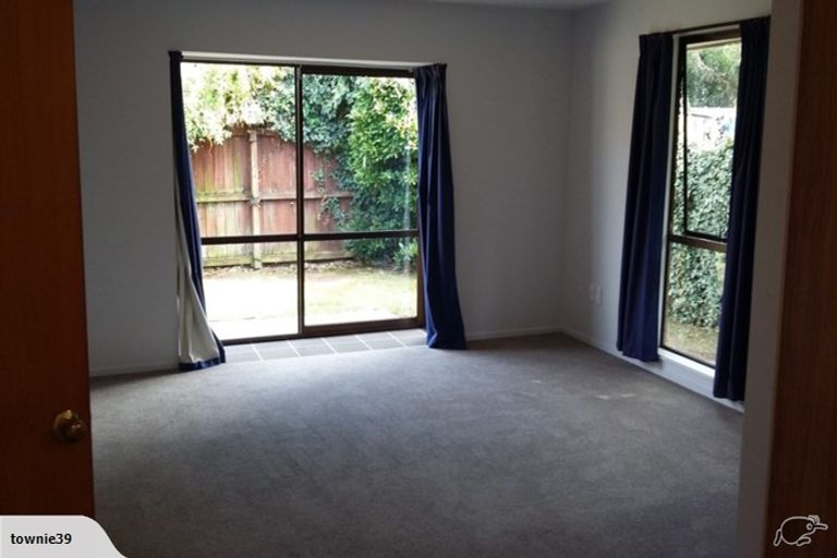 Photo of property in 7 Clipston Place, Halswell, Christchurch, 8025