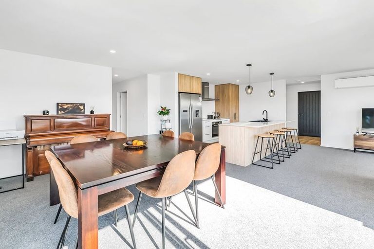 Photo of property in 197 Faringdon Boulevard, Rolleston, 7615