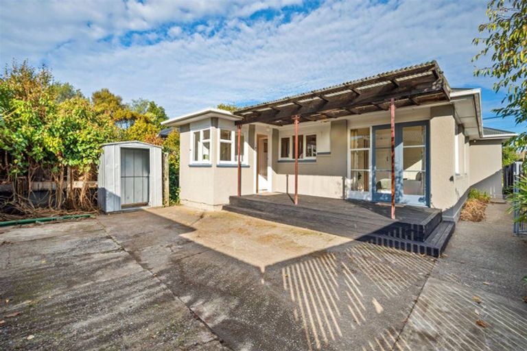 Photo of property in 19 Moreland Avenue, Papanui, Christchurch, 8053
