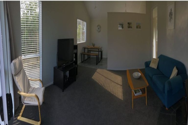 Photo of property in 124 Makarini Street, Paraparaumu, 5032