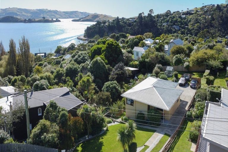Photo of property in 29 Frances Street, Broad Bay, Dunedin, 9014