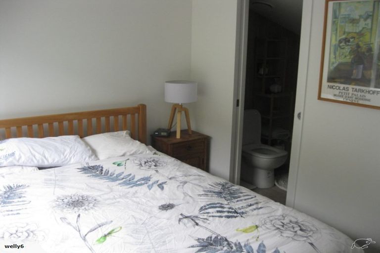 Photo of property in 11/8u Thatcher Crescent, Crofton Downs, Wellington, 6035