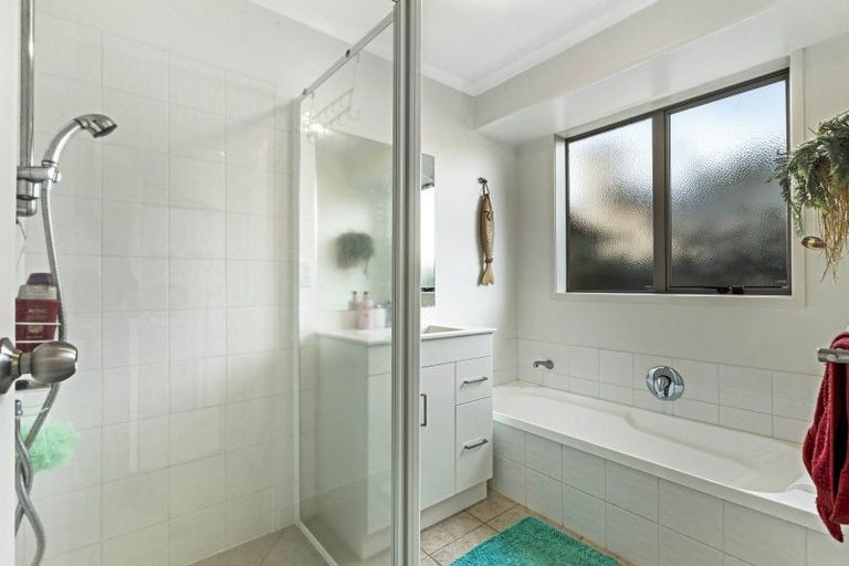 Photo of property in 82 Huntington Drive, Huntington, Hamilton, 3210