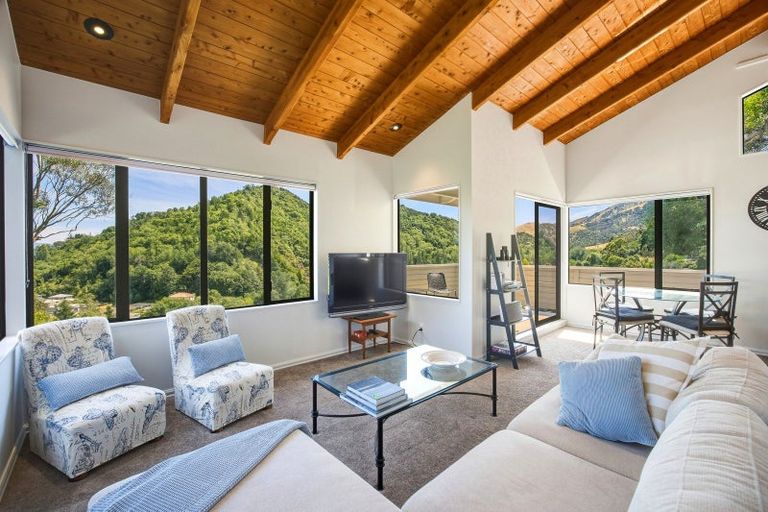 Photo of property in 129 Cleveland Terrace, Maitai, Nelson, 7010