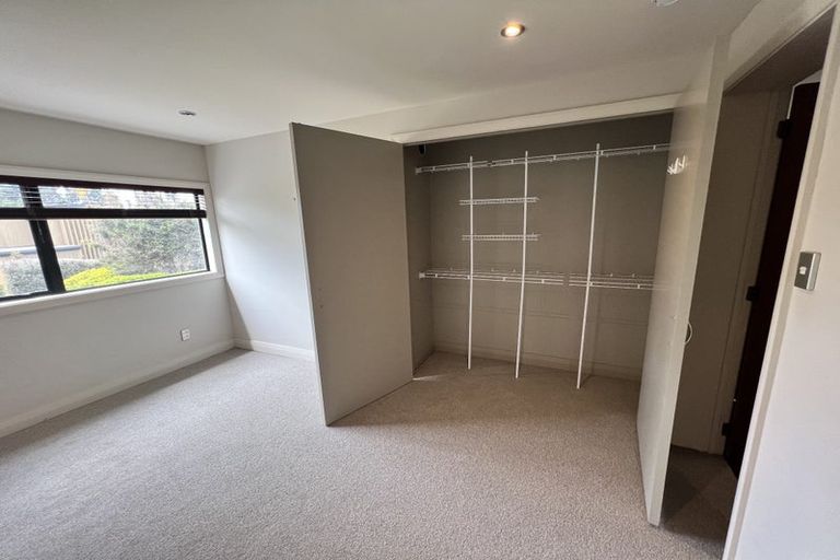Photo of property in 27 Maritime Terrace, Birkenhead, Auckland, 0626