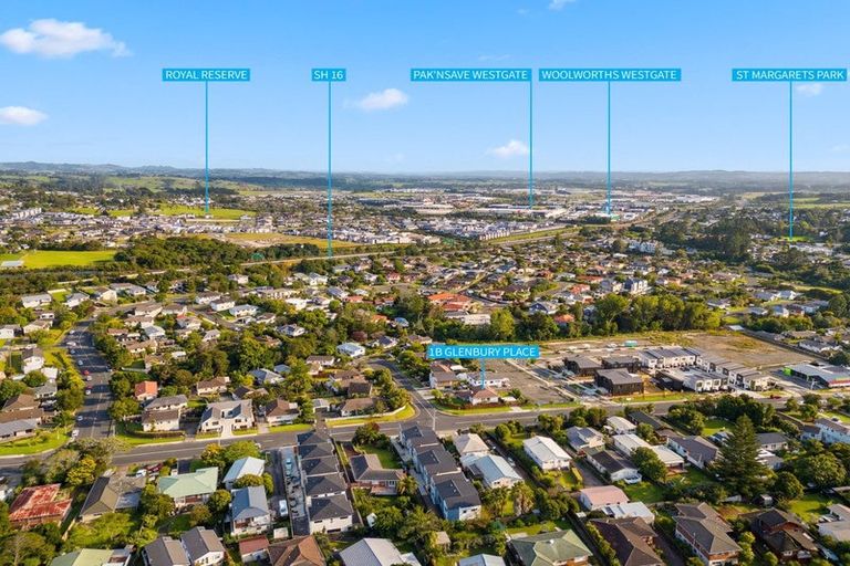 Photo of property in 1b Glenbury Place, Massey, Auckland, 0614