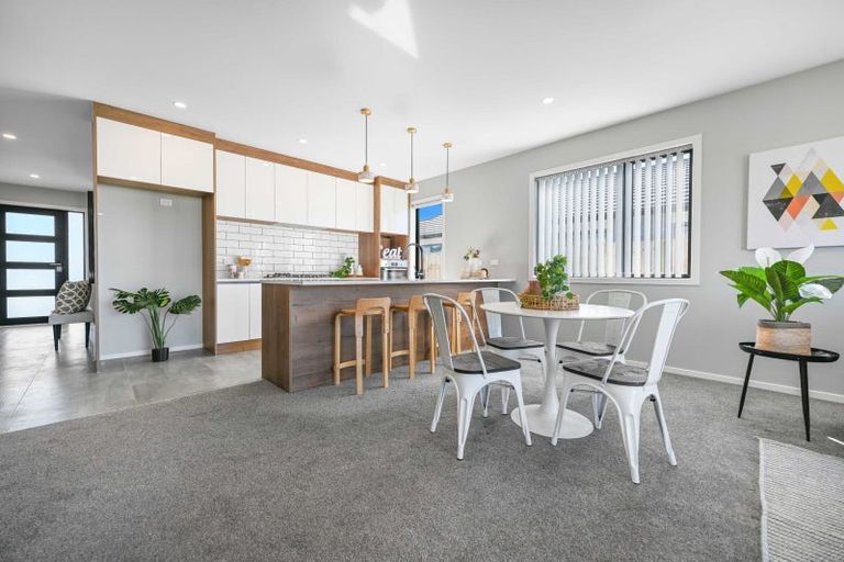 Photo of property in 28u2 Tokerau Drive, Rototuna North, Hamilton, 3210