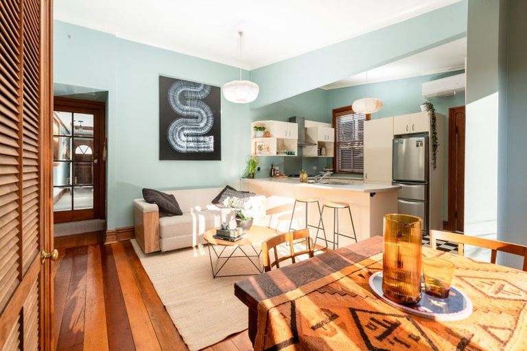 Photo of property in 232 Adelaide Road, Newtown, Wellington, 6021