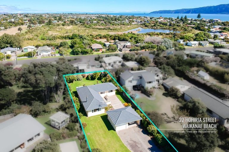Photo of property in 22 Hohiria Street, Waikanae Beach, Waikanae, 5036