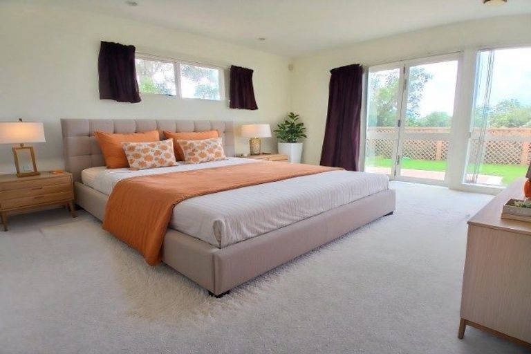 Photo of property in 16 Imran Terrace, Khandallah, Wellington, 6035