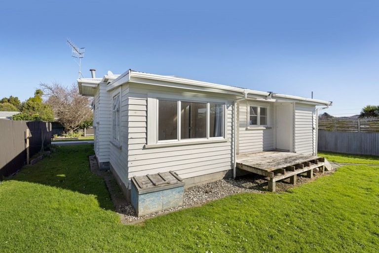 Photo of property in 35a Kent Street, Levin, 5510