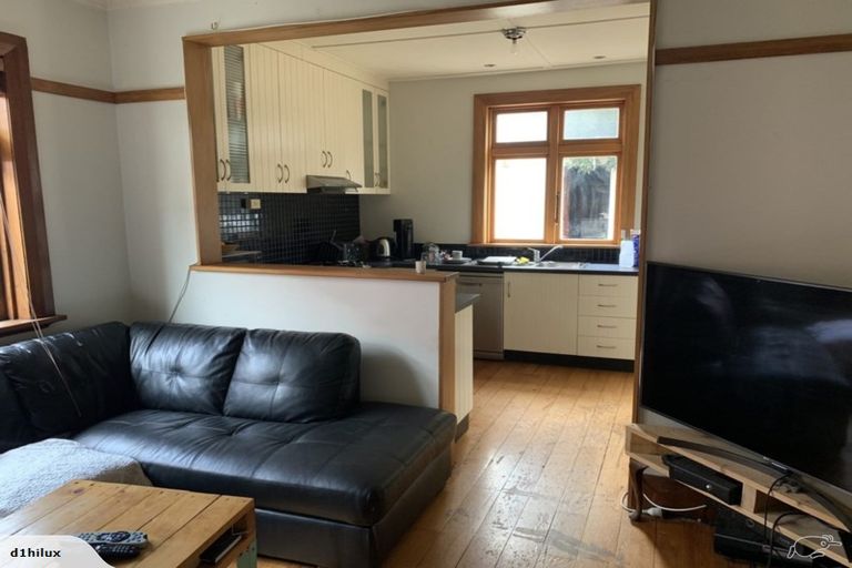 Photo of property in 3 The Parade, Island Bay, Wellington, 6023