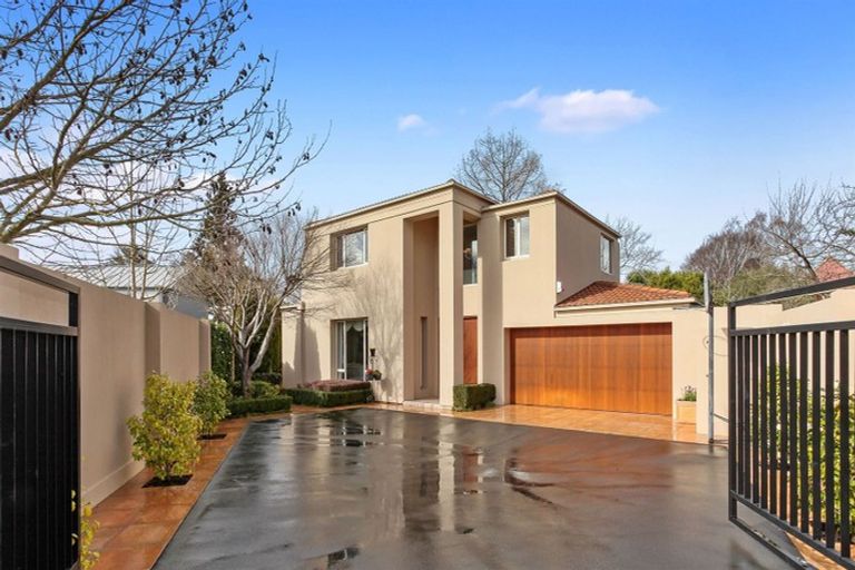 Photo of property in 56a Clyde Road, Ilam, Christchurch, 8041