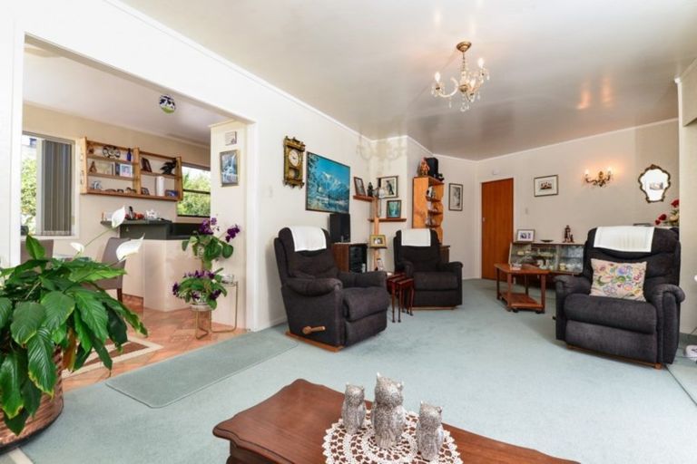 Photo of property in 2 Gordon Place, Leamington, Cambridge, 3432