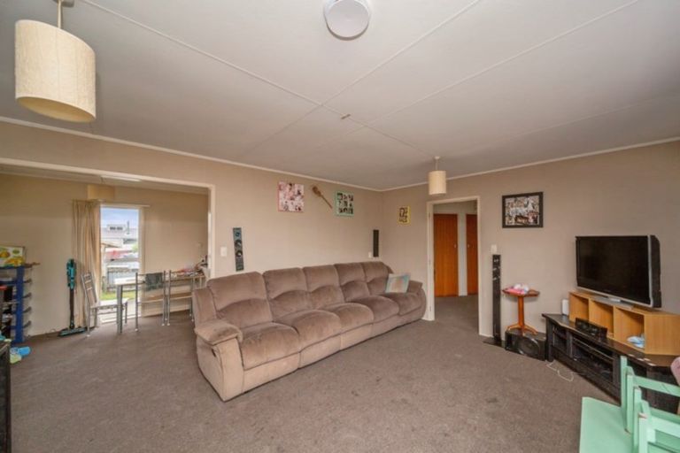 Photo of property in 152 Brecon Road, Stratford, 4332