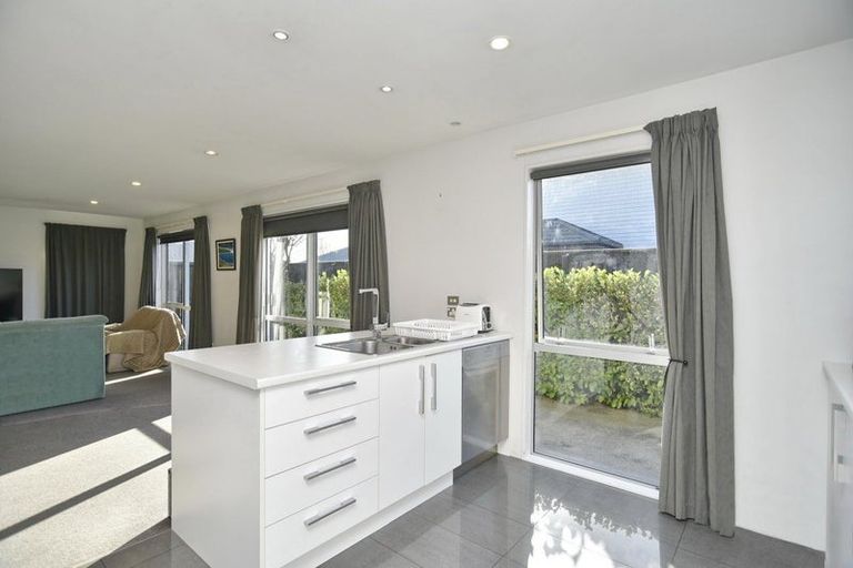 Photo of property in 10 Peak Crescent, Kaiapoi, 7630