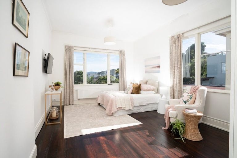 Photo of property in 19 Roy Street, Newtown, Wellington, 6021