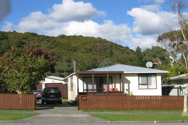 Photo of property in 66 Meremere Street, Wainuiomata, Lower Hutt, 5014