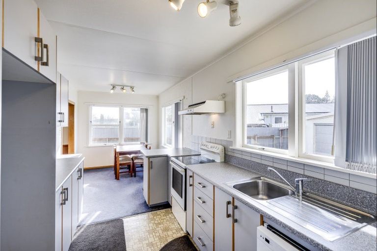 Photo of property in 1 Bennett Place, Onekawa, Napier, 4110