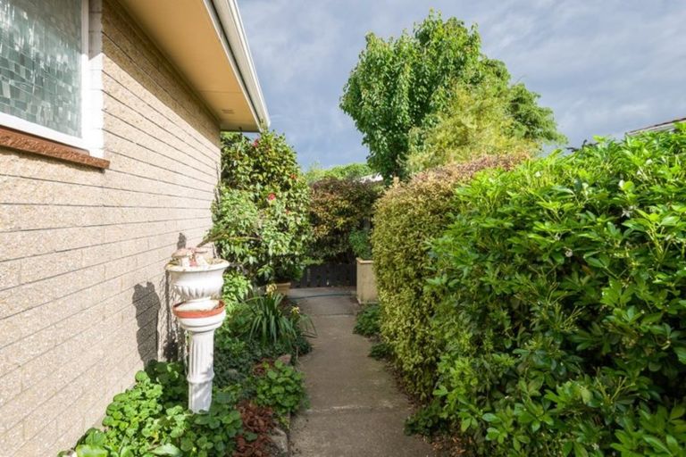 Photo of property in 14 Ruakaka Street, Hornby, Christchurch, 8042