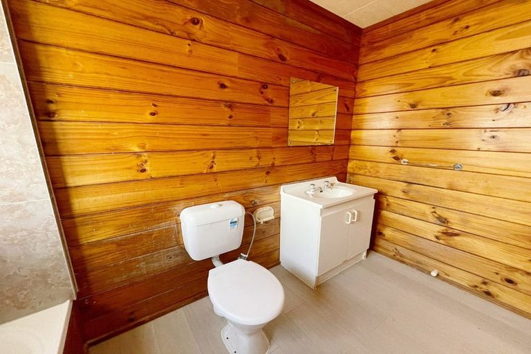 Photo of property in 116 Porchester Road, Papakura, 2110
